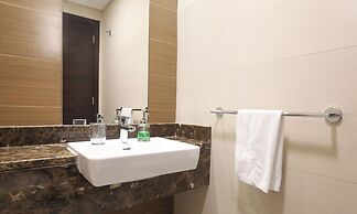Sophisticated One Bedroom with full Marina View