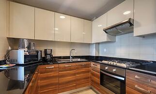 Sophisticated One Bedroom with full Marina View