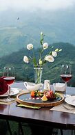DeLaSol Sapa Hotel