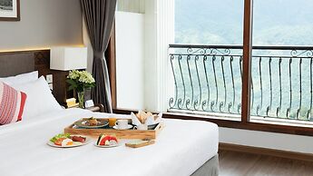 DeLaSol Sapa Hotel