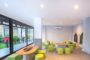 Utopia Resort & Residence