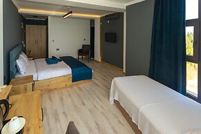 Sunrise Hotel
