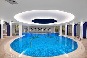 Utopia Beach Club