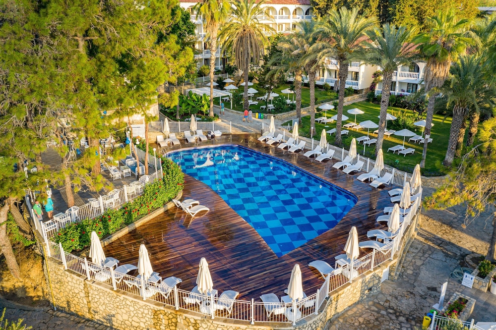Utopia Beach Club