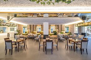 Utopia Beach Club