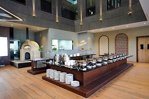 Essentia Luxury Hotel Indore