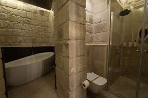 Luvi Cave Hotel
