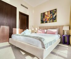 Contemporary One Bedroom with Full Marina View
