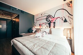Hotel AX