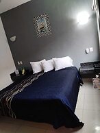 Hotel Oasis
