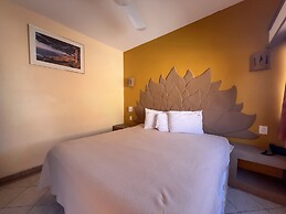 Hotel Oasis