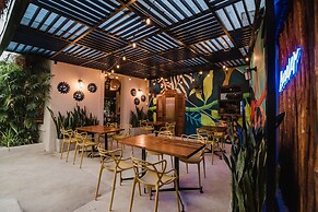 Blue Palm Bacalar
