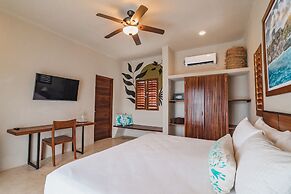Blue Palm Bacalar