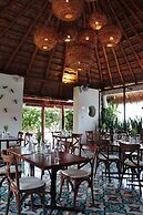 Blue Palm Bacalar