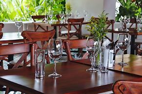 Blue Palm Bacalar
