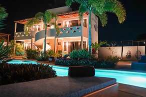 Blue Palm Bacalar