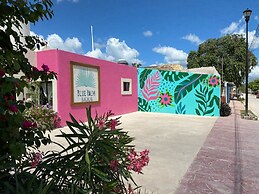 Blue Palm Bacalar