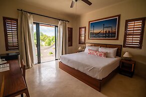 Blue Palm Bacalar