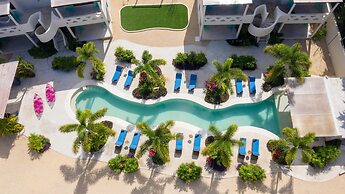 Blue Palm Bacalar