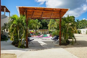 Blue Palm Bacalar