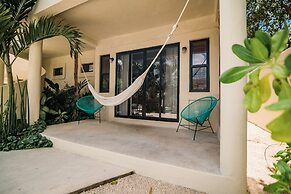 Blue Palm Bacalar