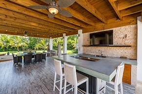 Luxurious 5-bdr villa at Casa de Campo