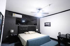 Hotel Garcias Suites