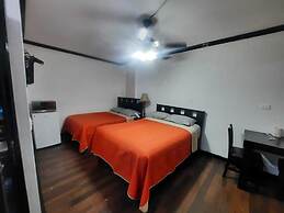 Hotel Garcias Suites