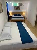 Hostal Casa Latina