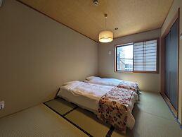 Yadoya Suzume