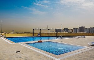 KOHH – Studio in Reef Residence