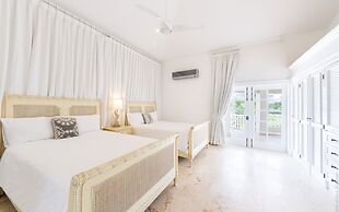 Luxury 2-level villa in Punta Cana