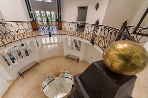 Luxury 2-level villa in Punta Cana