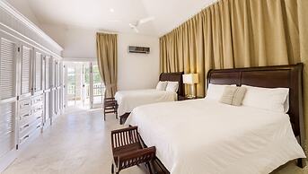 Luxury 2-level villa in Punta Cana