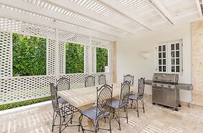 Luxury 2-level villa in Punta Cana