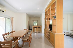 Thara Cholapruek Resort