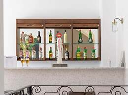 Seranova Luxury Hotel - Adults Only