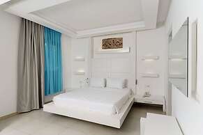 Costa Luvi Hotel