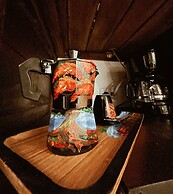 Studio 27