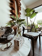 Studio 27