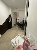 Studio 27