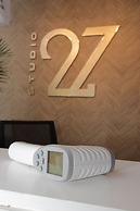 Studio 27