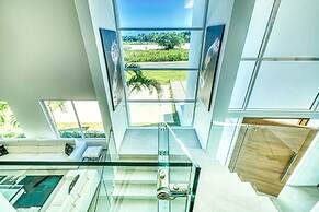 Modern and Fresh Oceanfront Villa