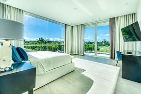 Modern and Fresh Oceanfront Villa