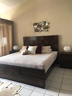 Mountain and Ocean View Lodge