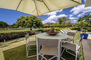 Private Villa with Pool and Golf Cart