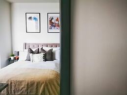Eveswell Studios Comfort Studio 10