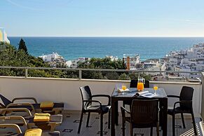 Rooftop Oldtown Residence