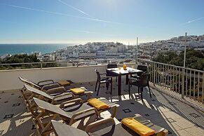 Rooftop Oldtown Residence