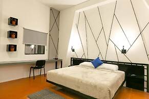 D la Torre Hotel